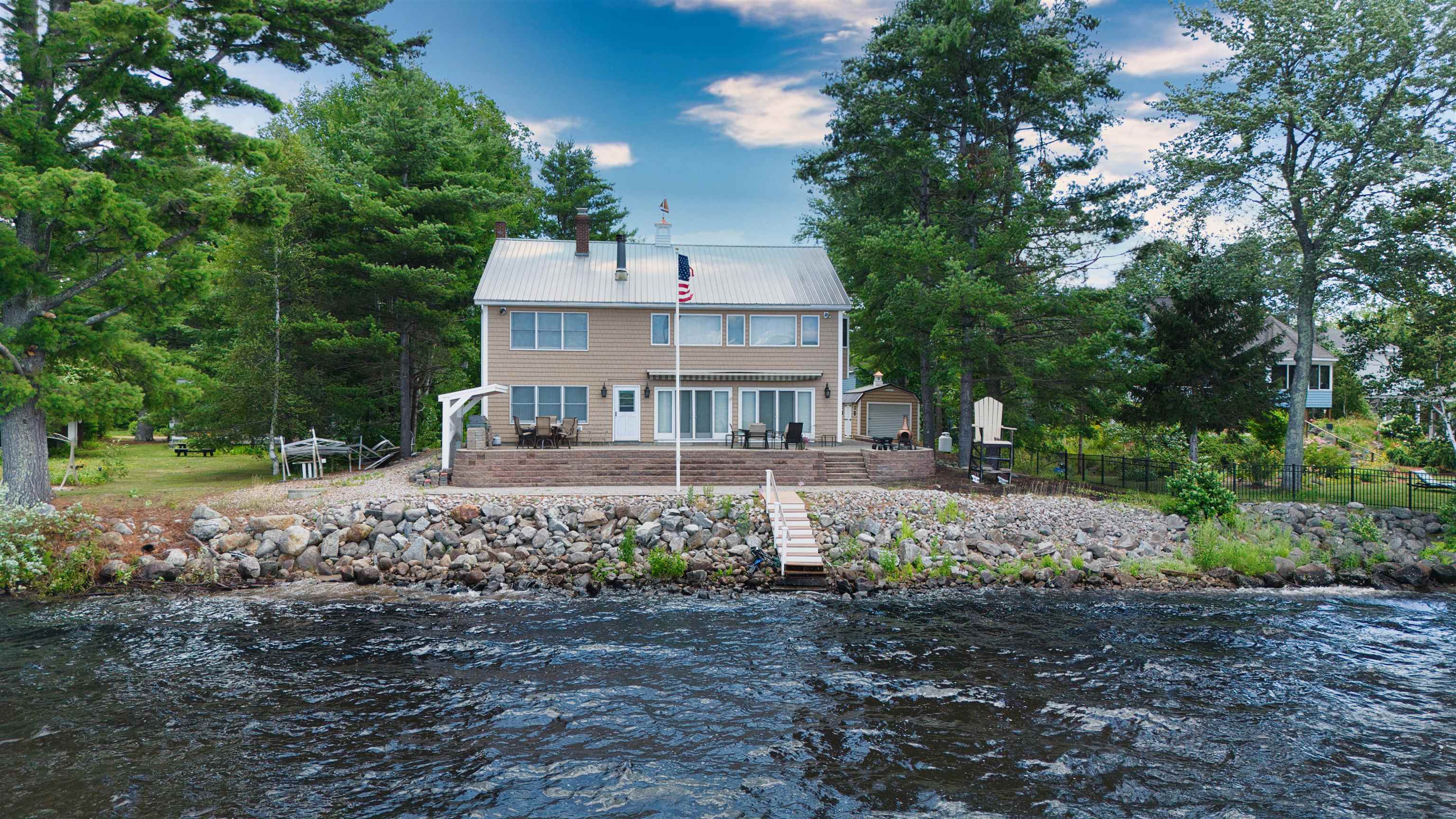 52 Long Sands Road