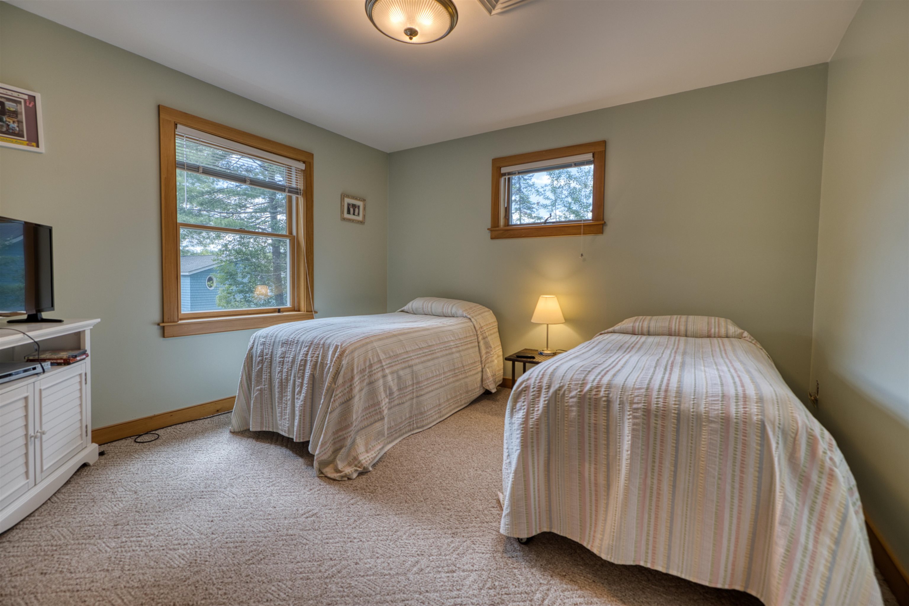 52 Long Sands Road