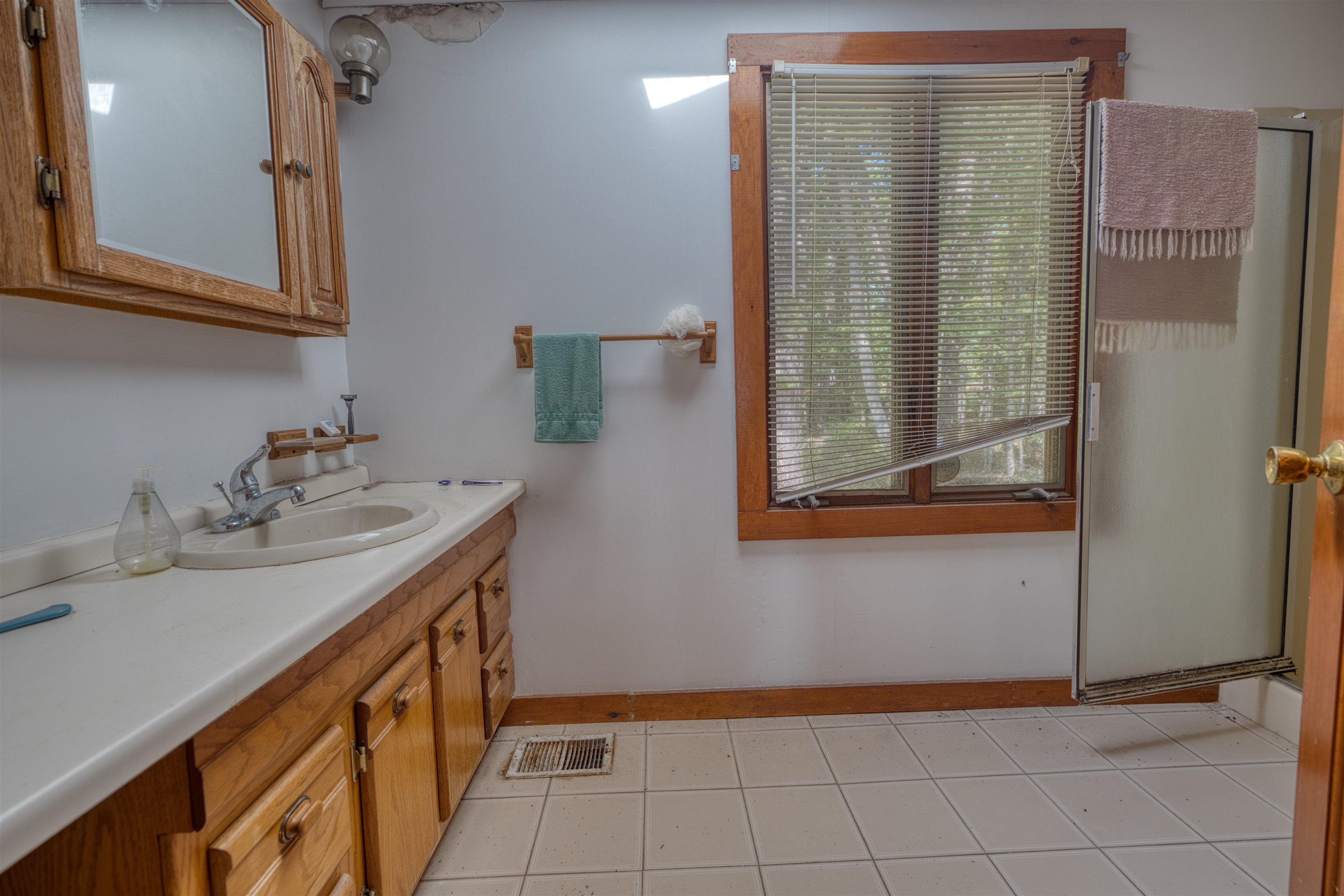 148 Leavitt Road