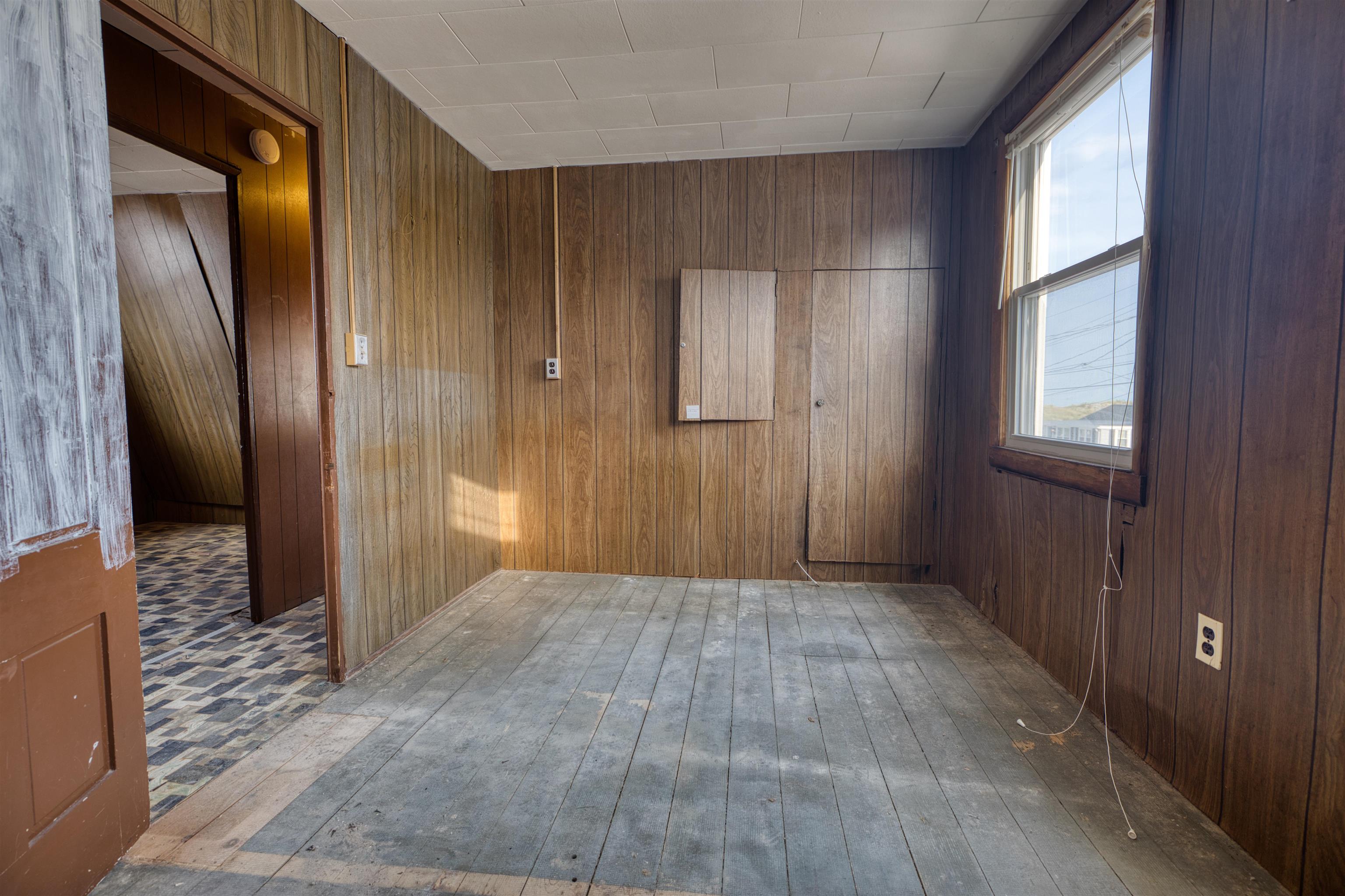 19 Dover Avenue