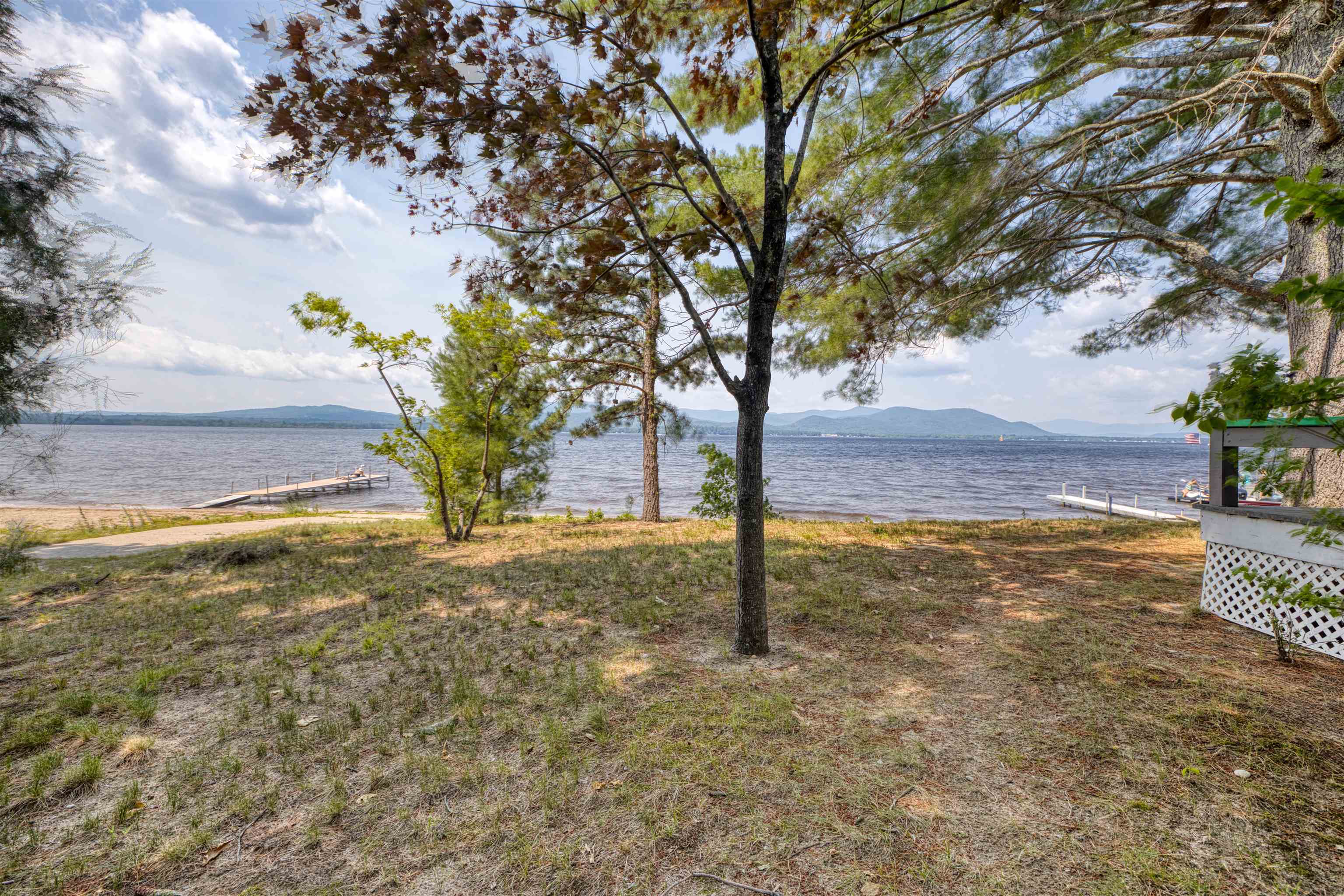 436 Pequawket Trail