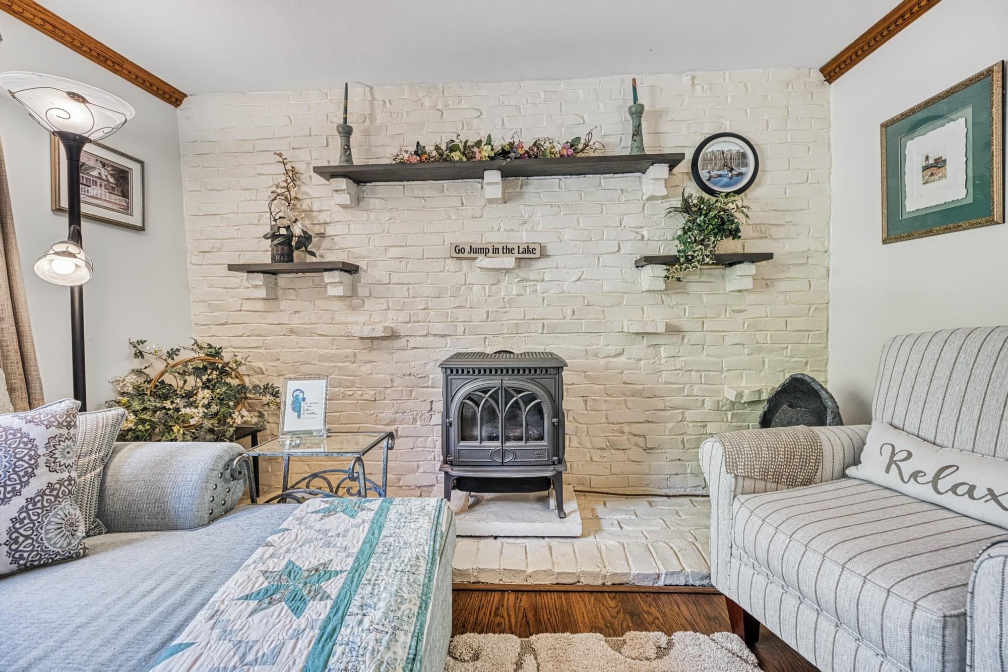 34 Tall Pine Road