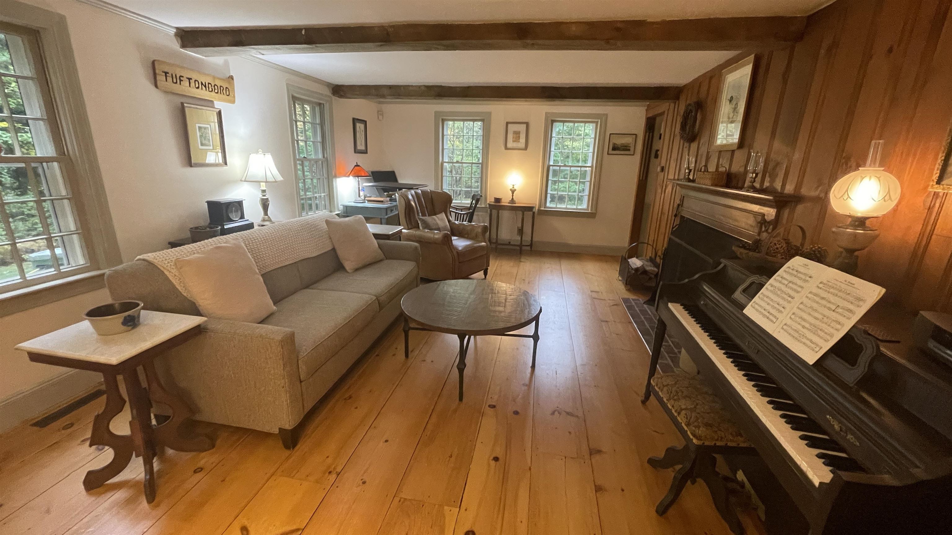 6 Marisue Terrace