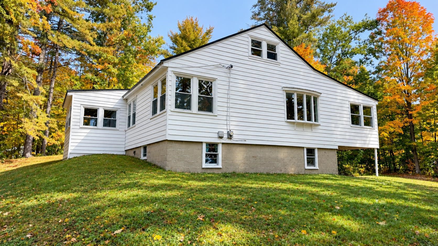 22 Fellows Road