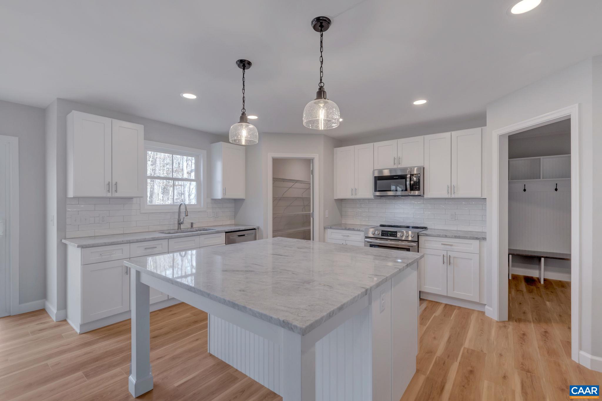 13A LONG LEAF LN