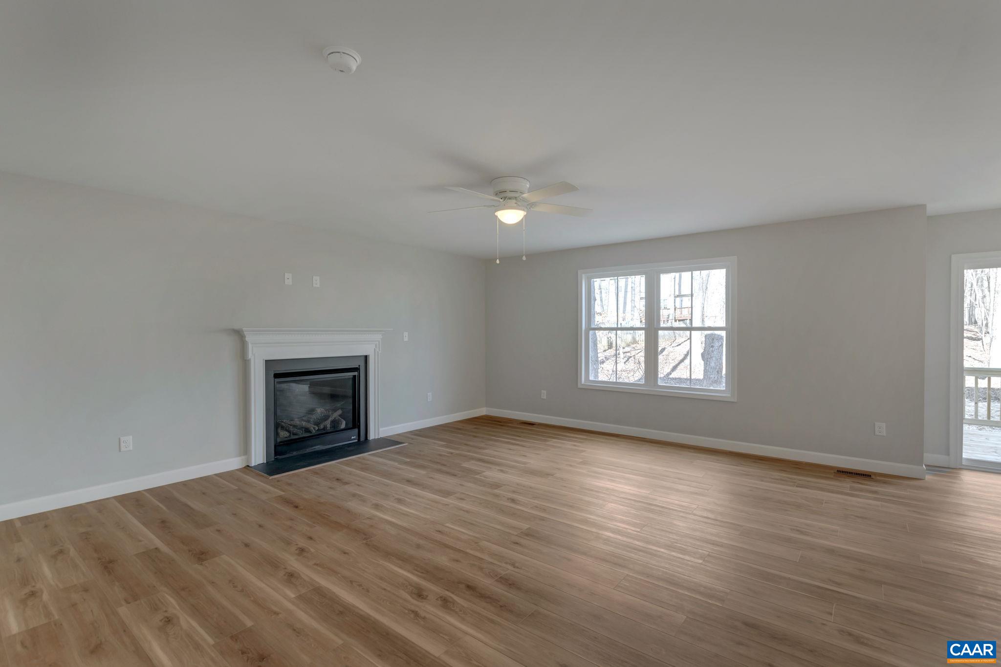 13A LONG LEAF LN