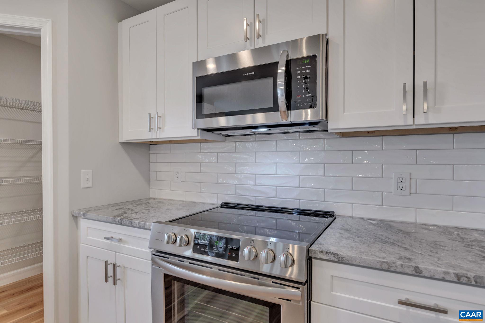13A LONG LEAF LN