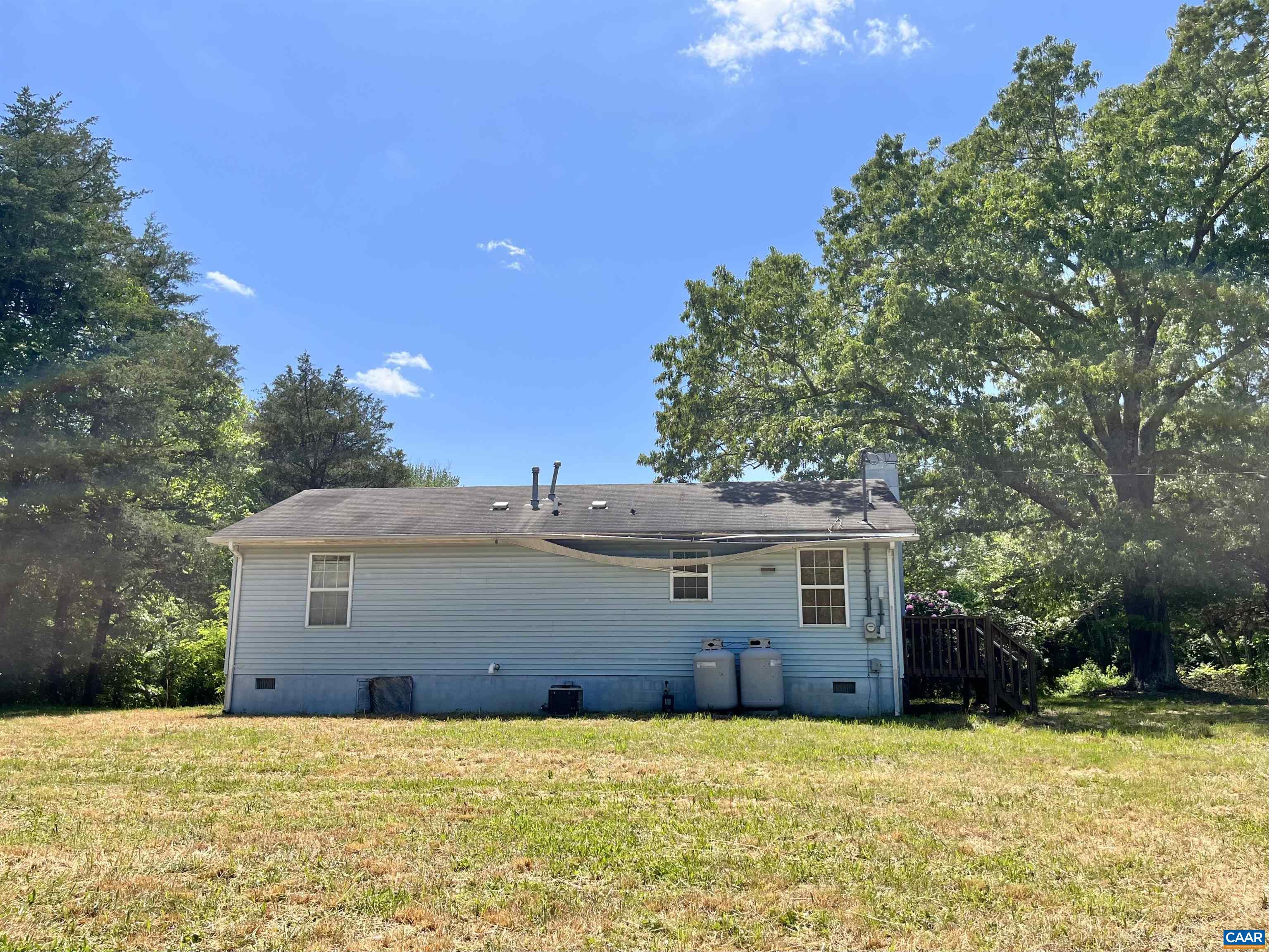 1014 THOMAS NELSON HWY