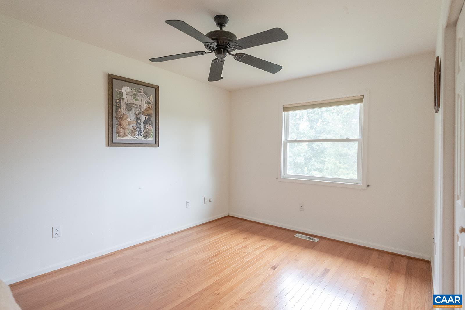 618 EDGEHILL WAY