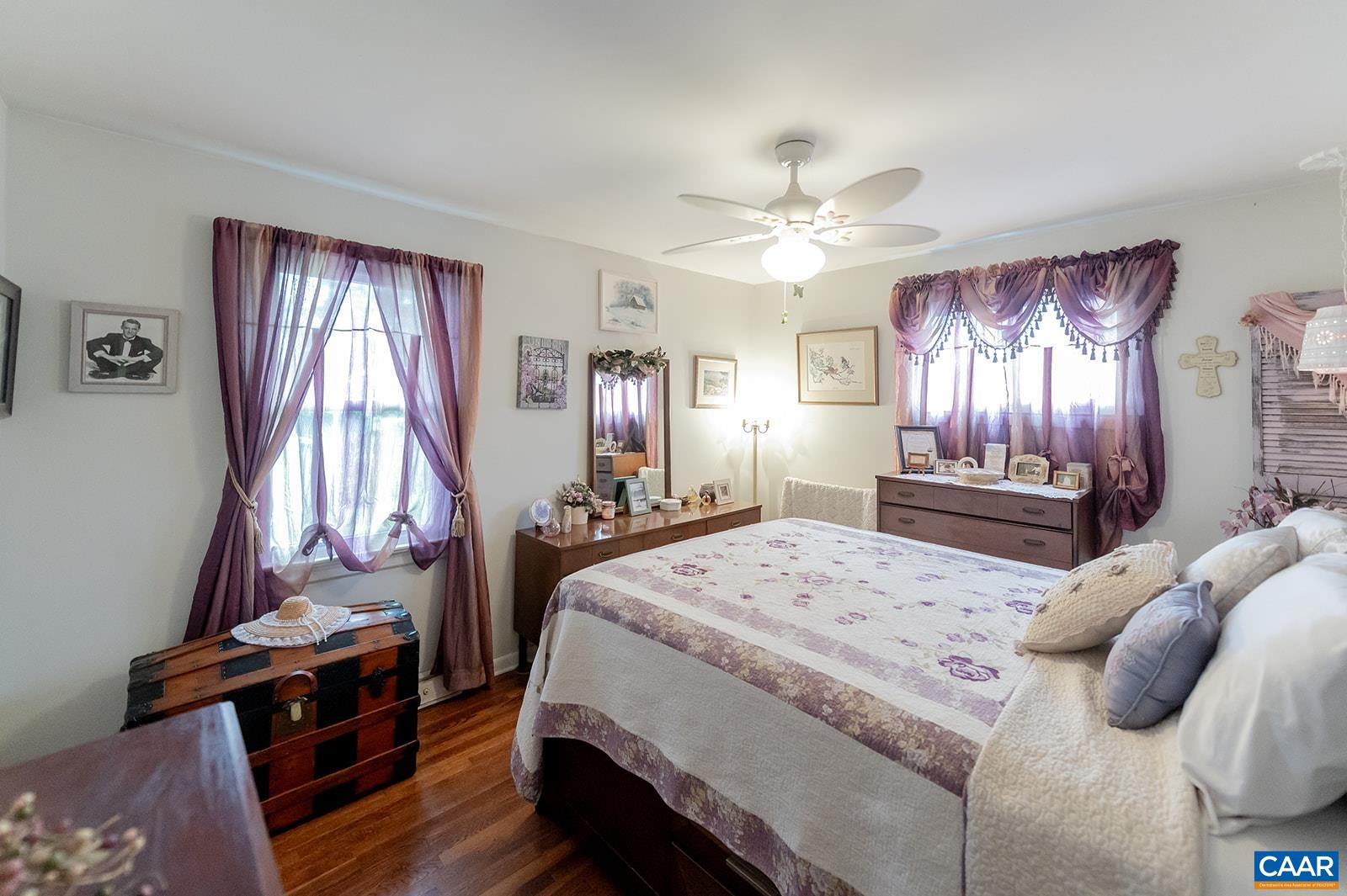 113 EDWARD AVE