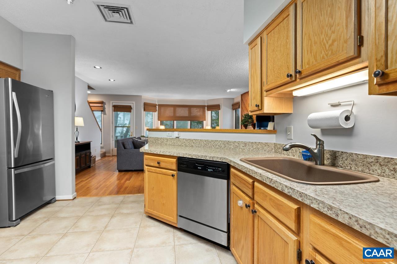 17 TRILLIUM CLOSE