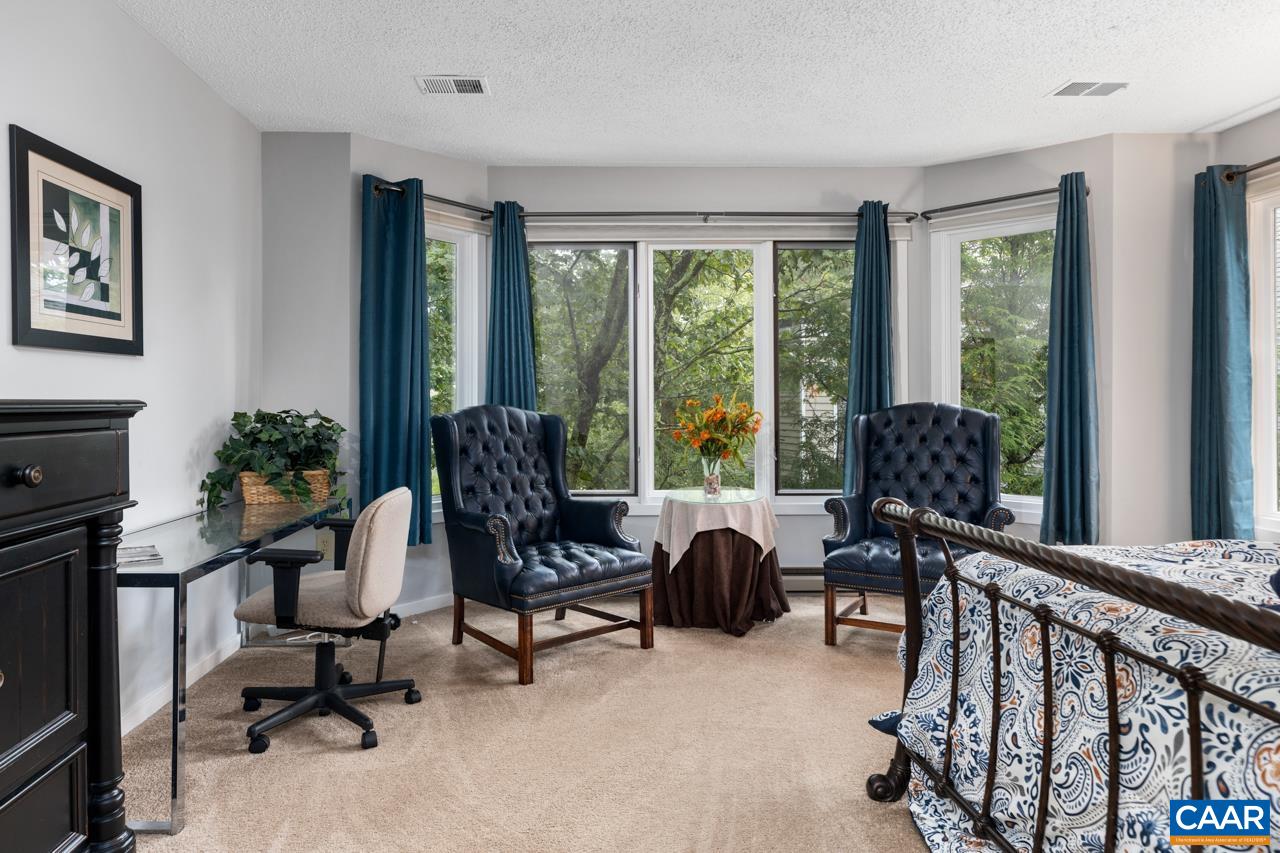 17 TRILLIUM CLOSE