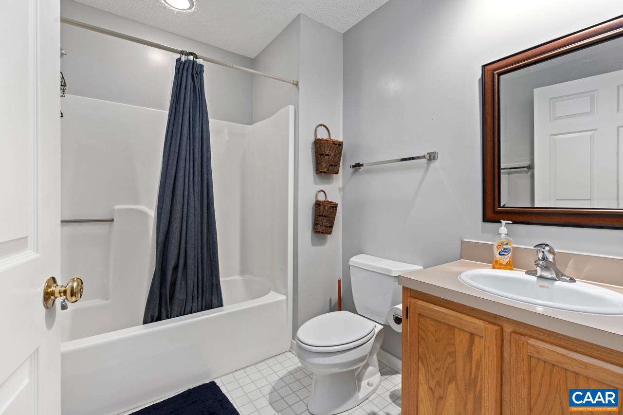 17 TRILLIUM CLOSE