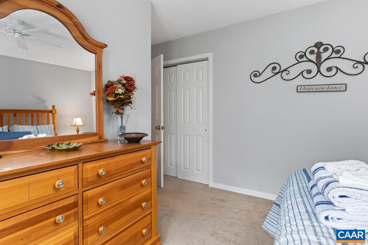 17 TRILLIUM CLOSE