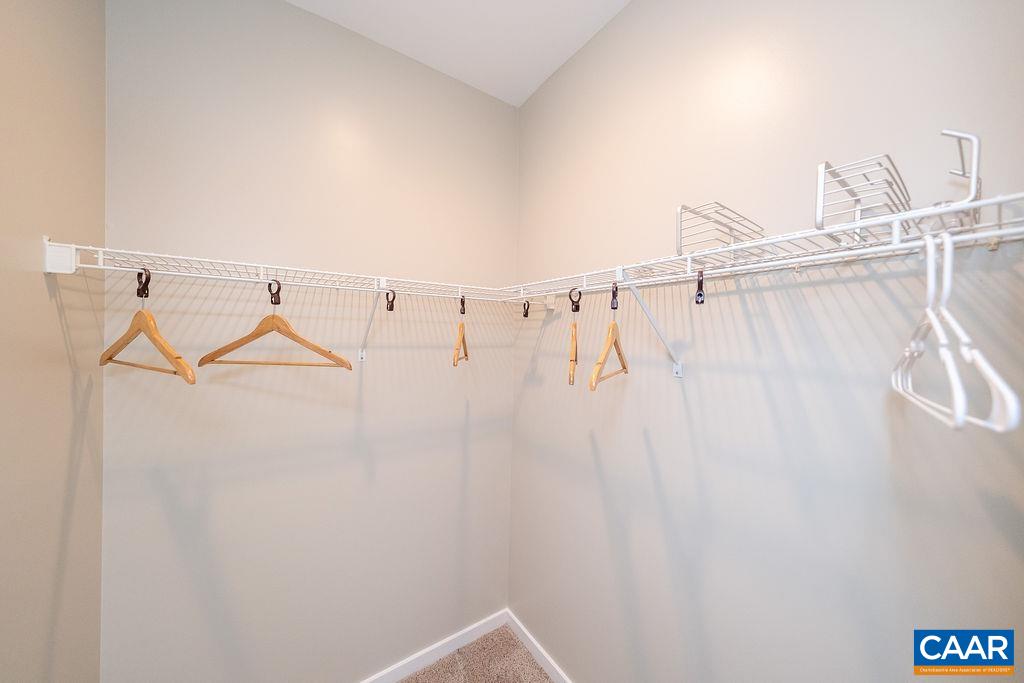 14 BRIARWOOD LN