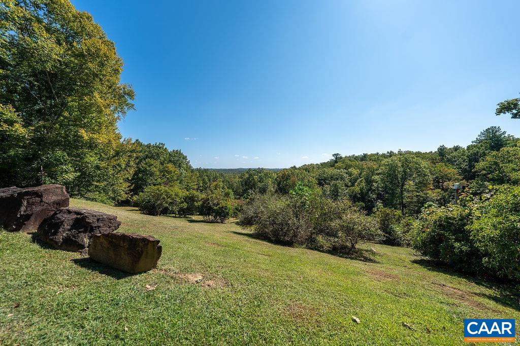 500 GREEN CREEK RD