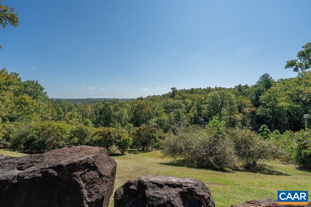 500 GREEN CREEK RD