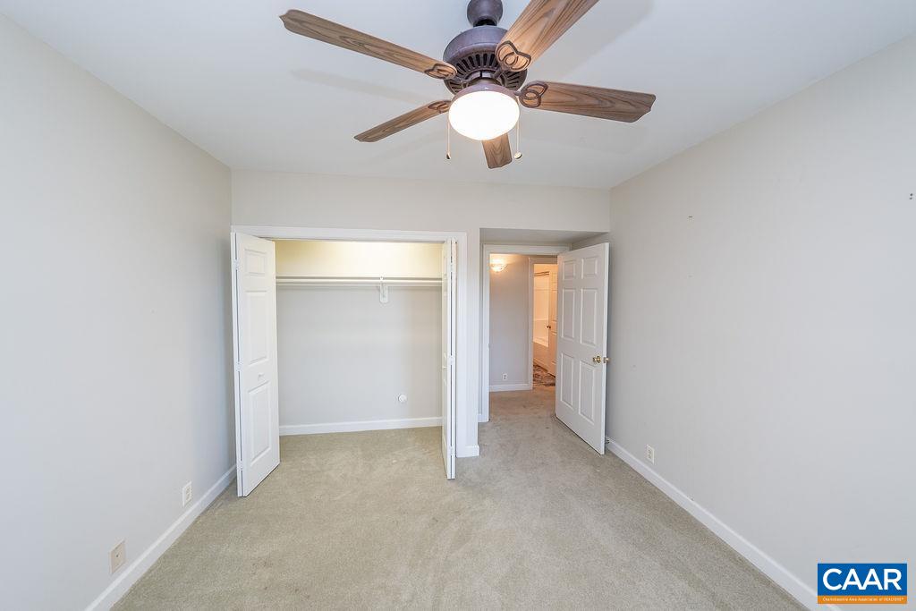 500 GREEN CREEK RD