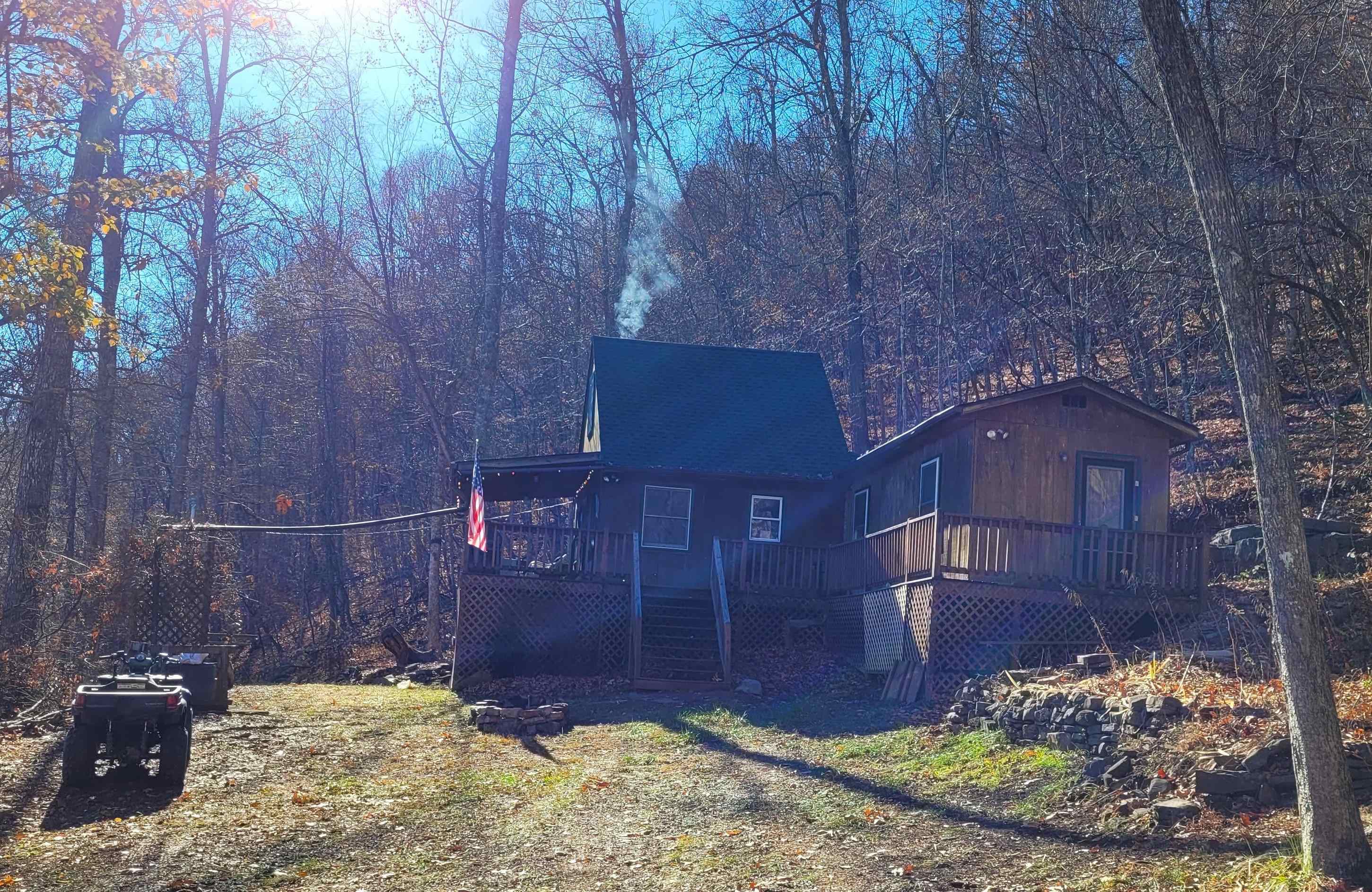 1563 PEAKS VIEW DR