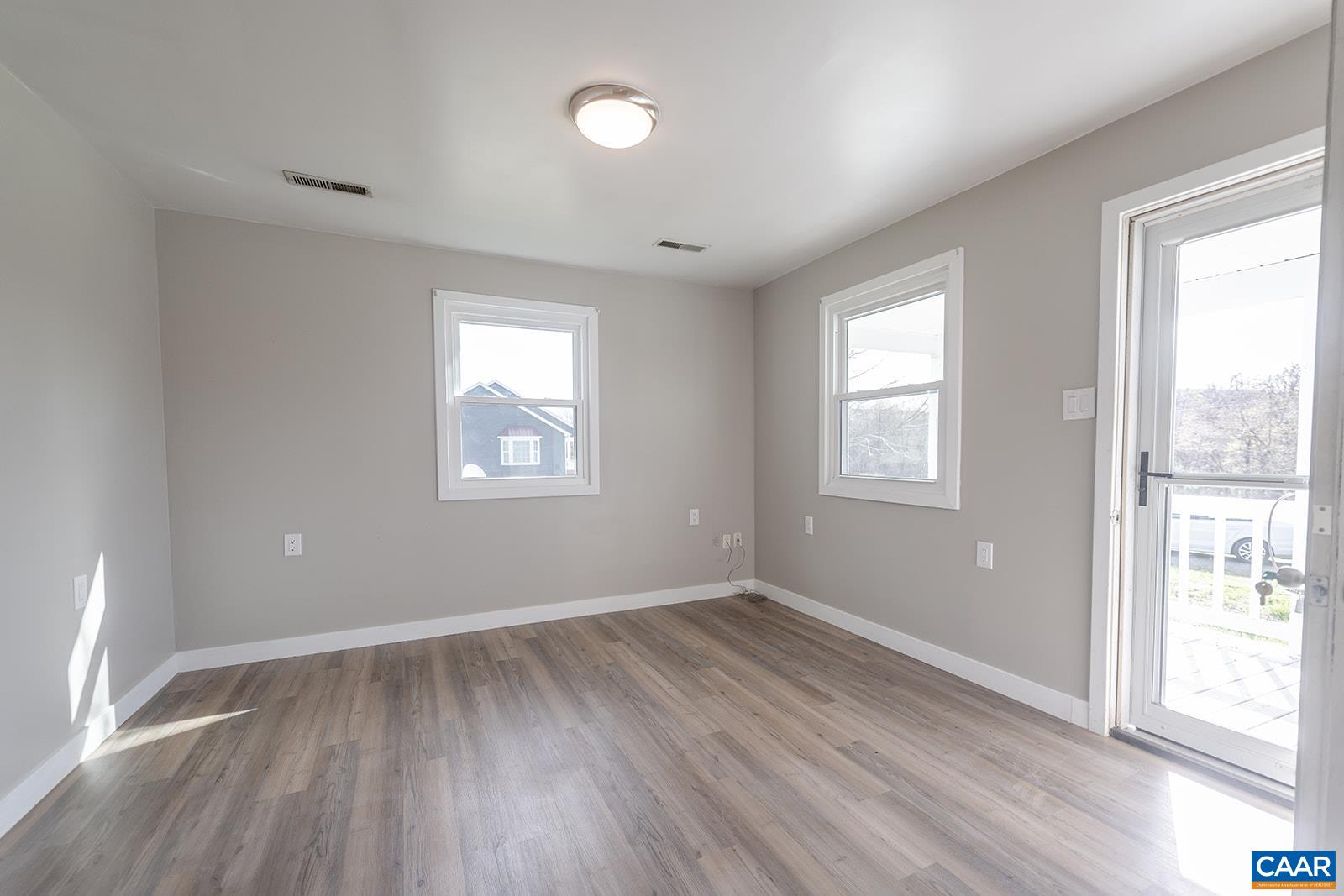 283 CRAIGTOWN RD