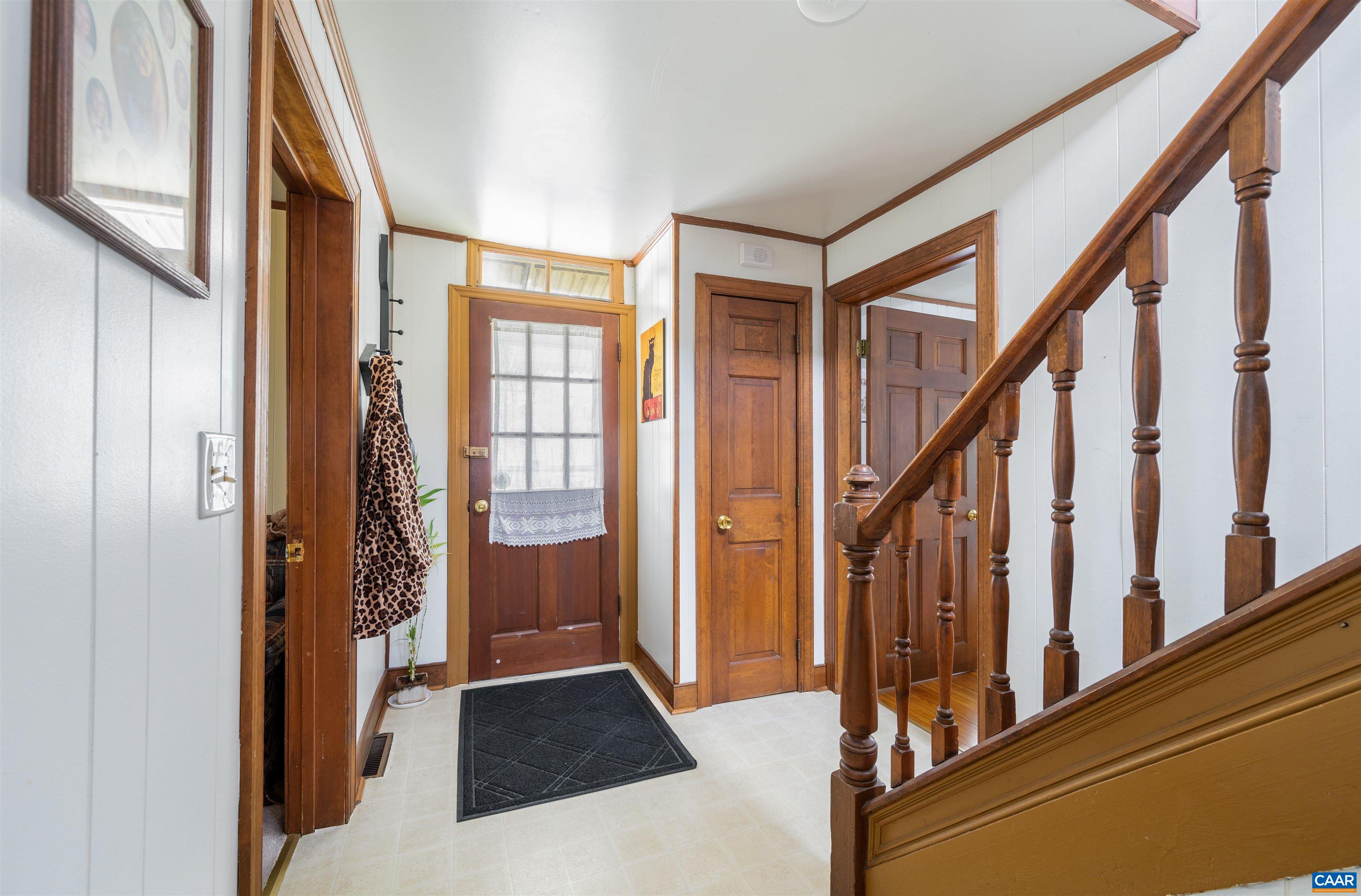 1101 CHERRY AVE