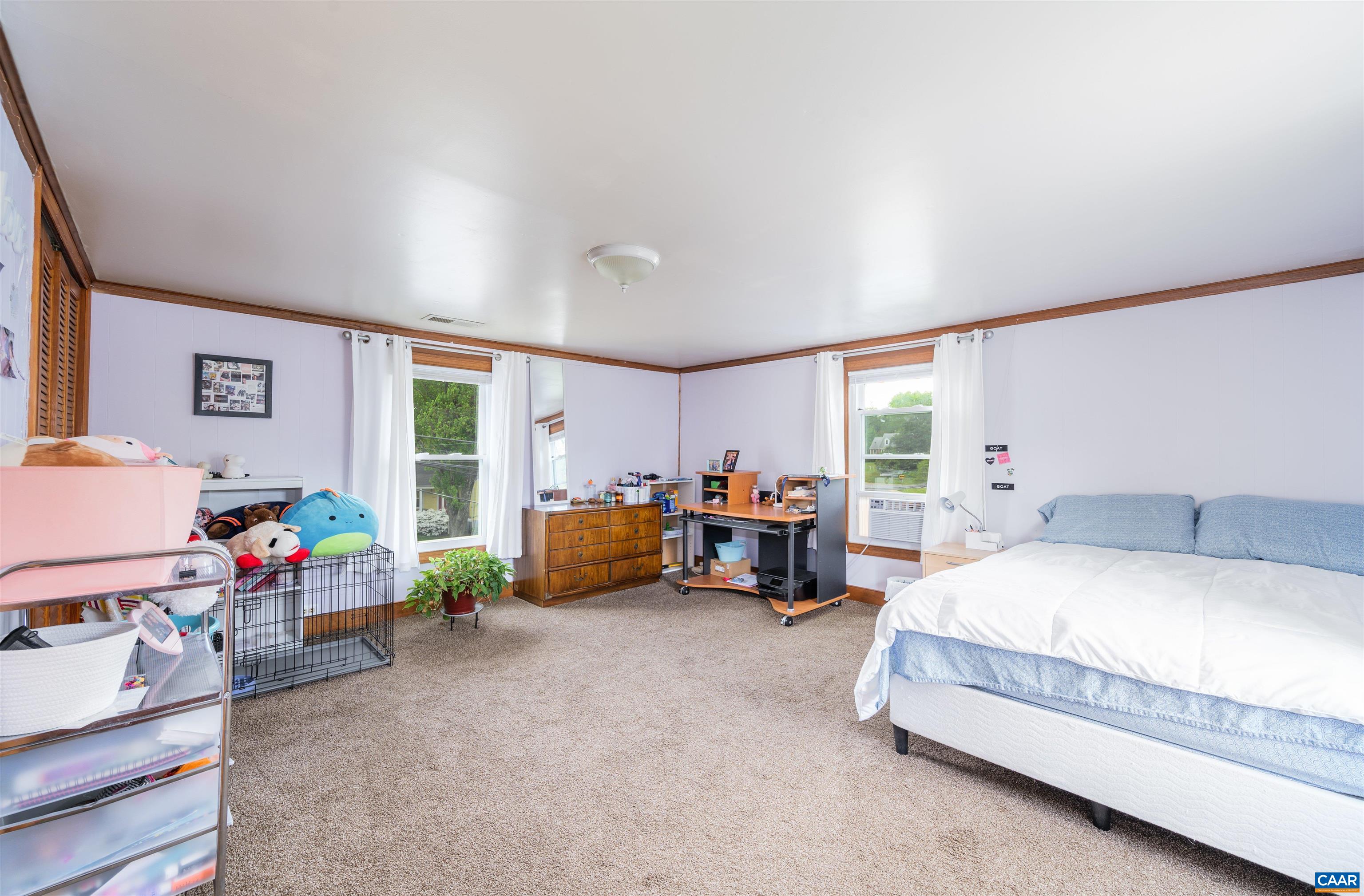 1101 CHERRY AVE