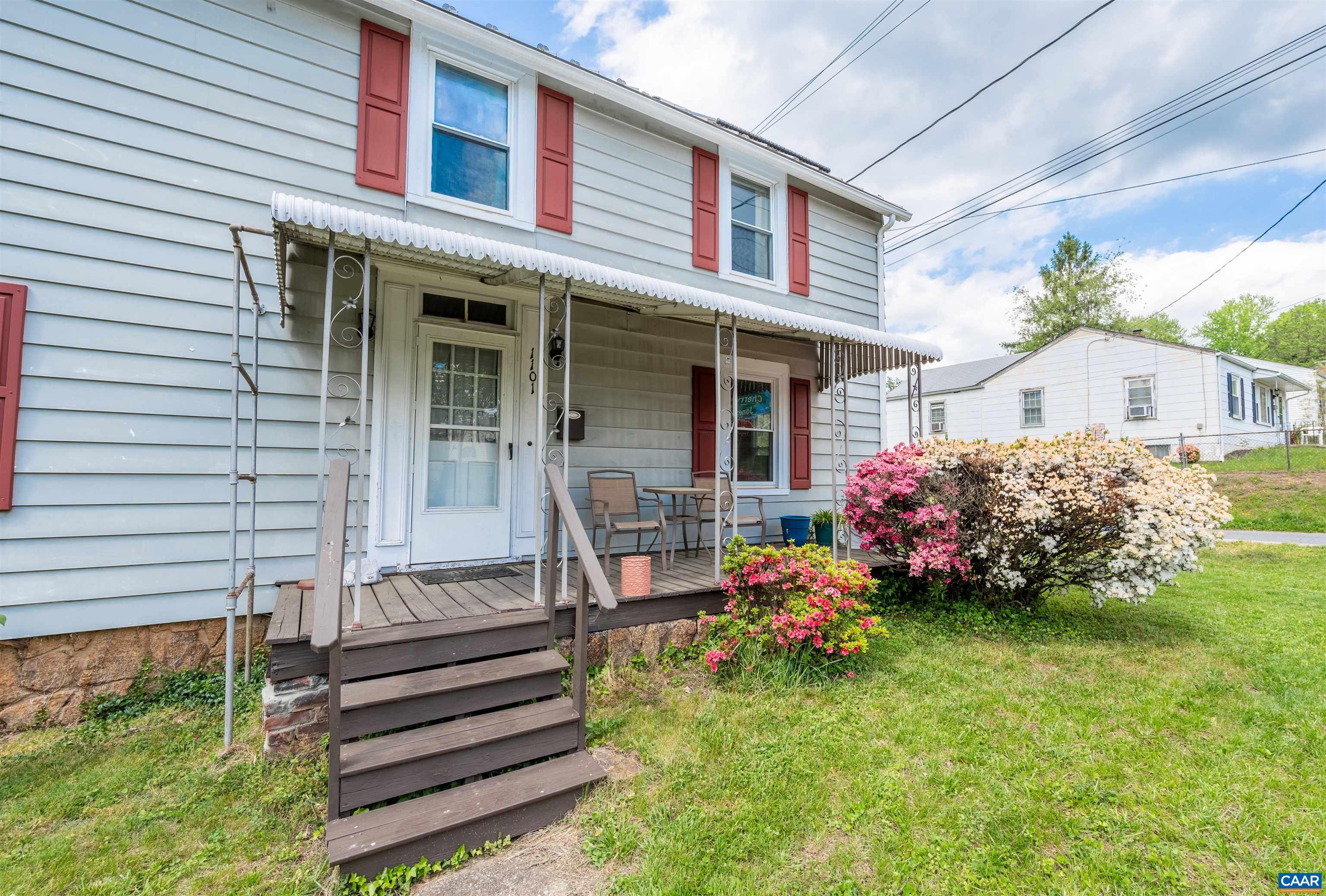 1101 CHERRY AVE
