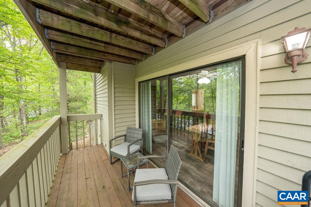 2244 TANNERS RIDGE CONDOS