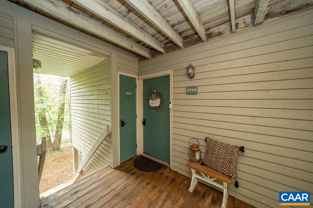 2244 TANNERS RIDGE CONDOS