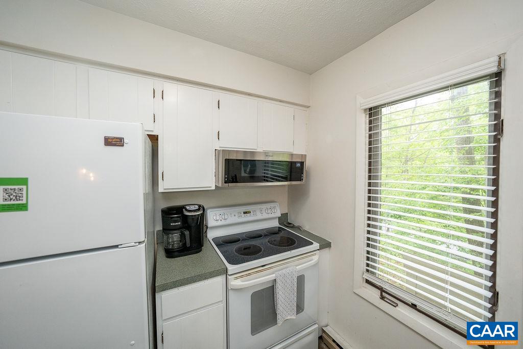 2244 TANNERS RIDGE CONDOS