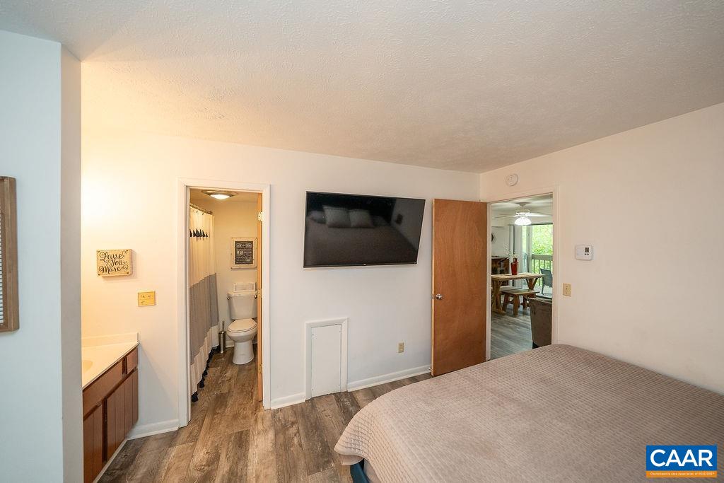 2244 TANNERS RIDGE CONDOS