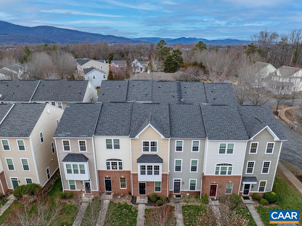 160 PIONEER LN
