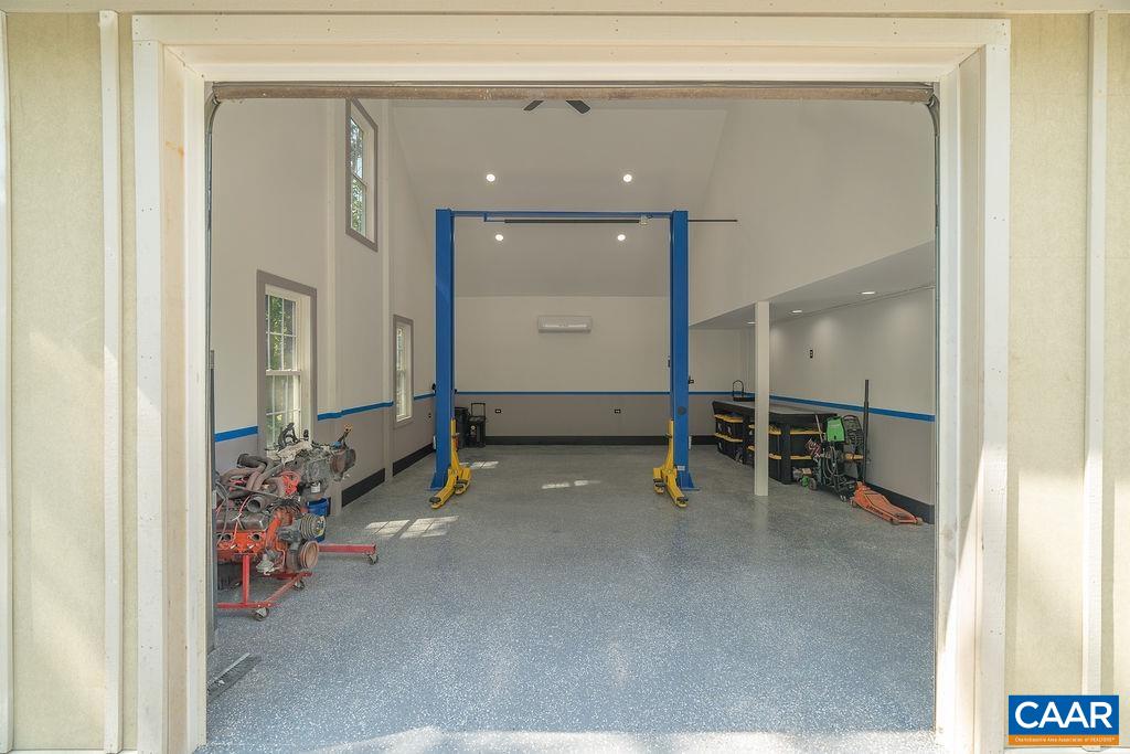431 BRIDGEPORT RD