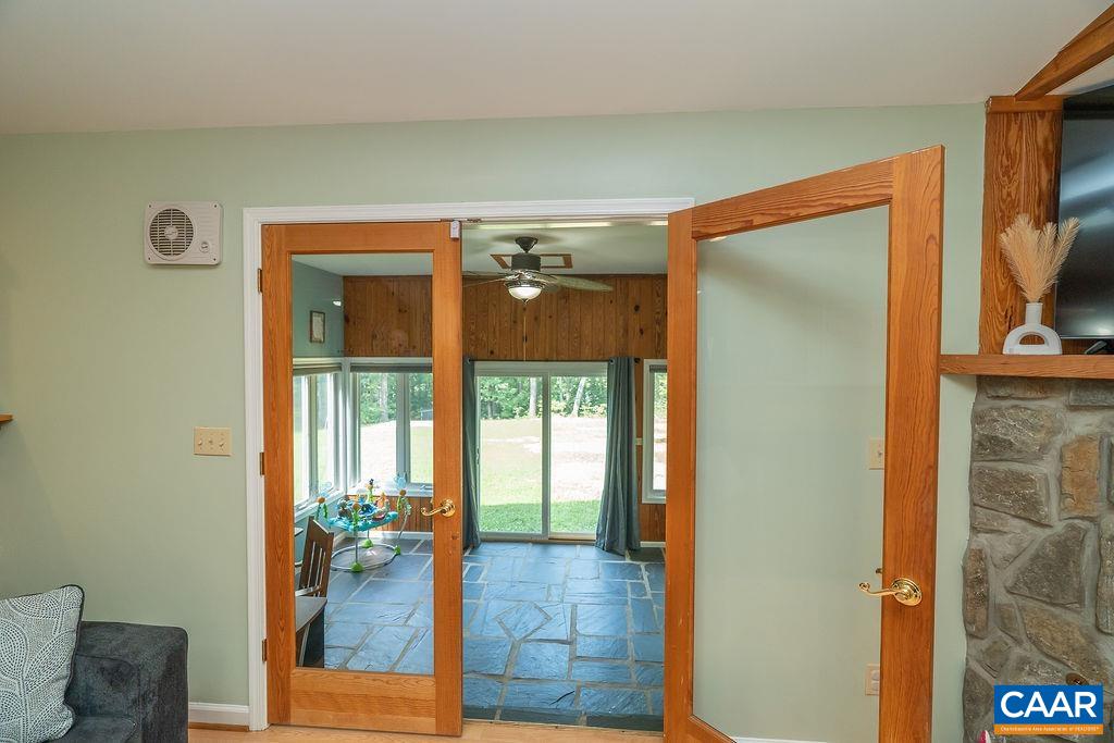 431 BRIDGEPORT RD