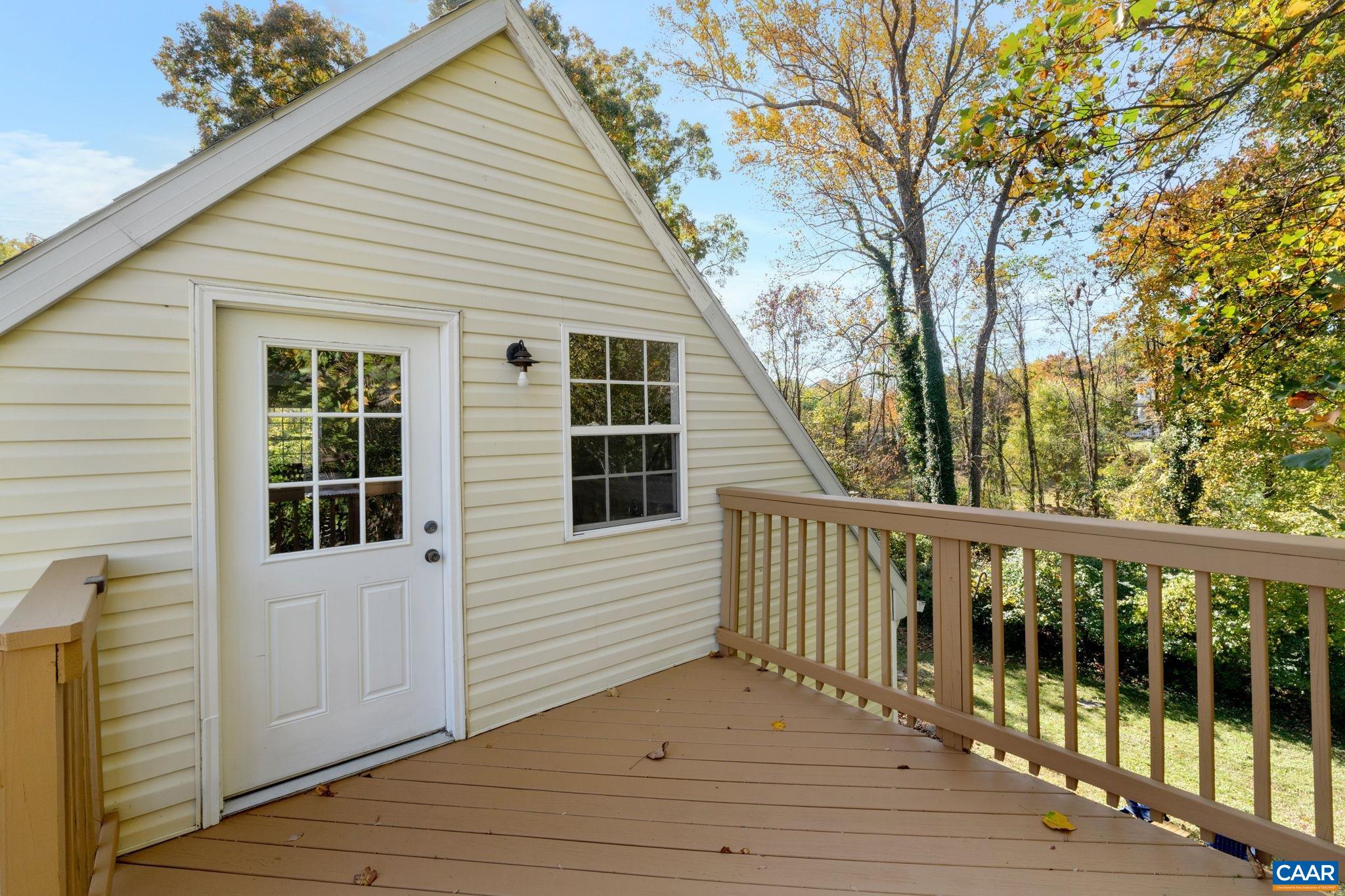 1301 ORCHARD DR