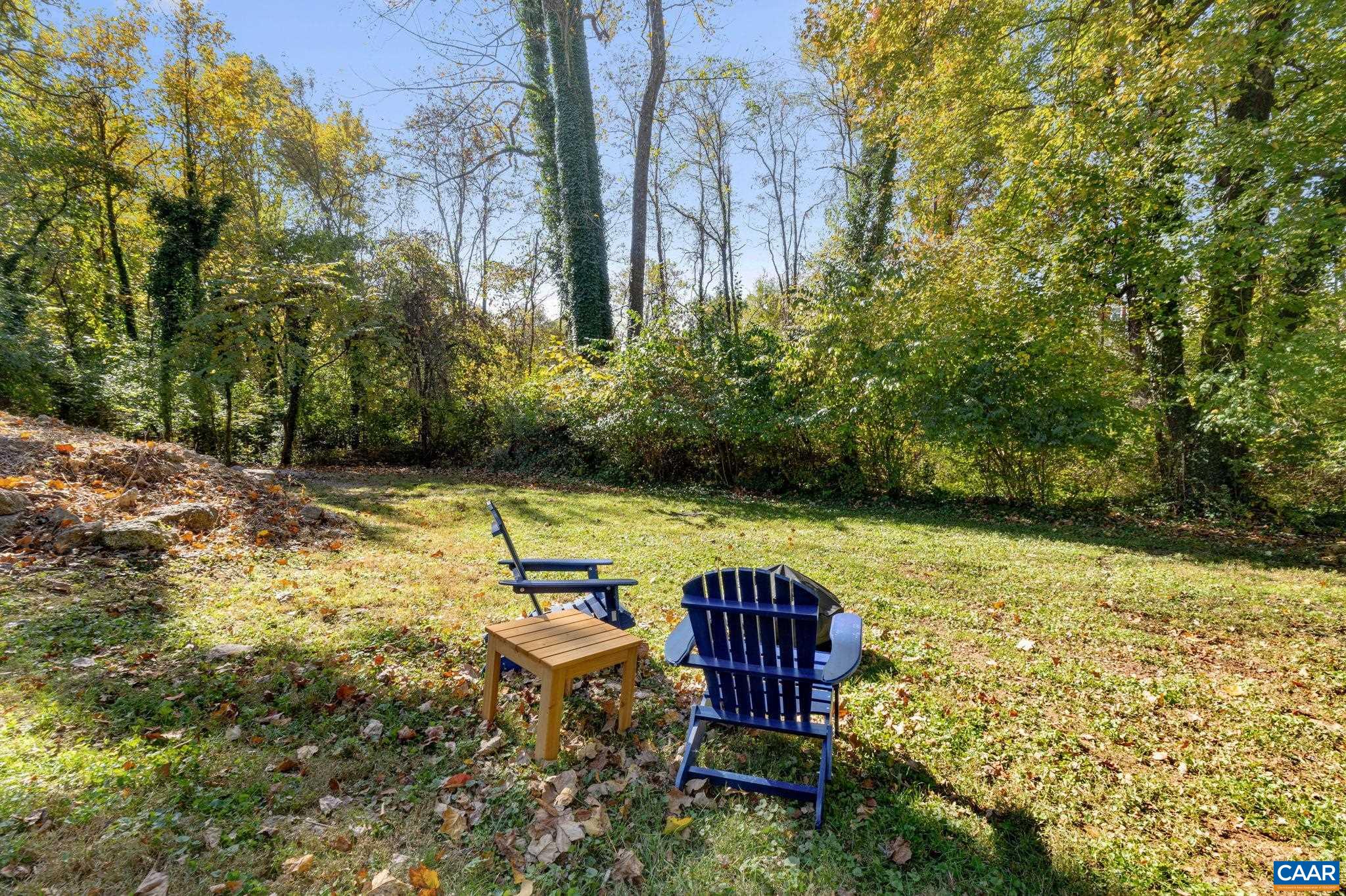 1301 ORCHARD DR