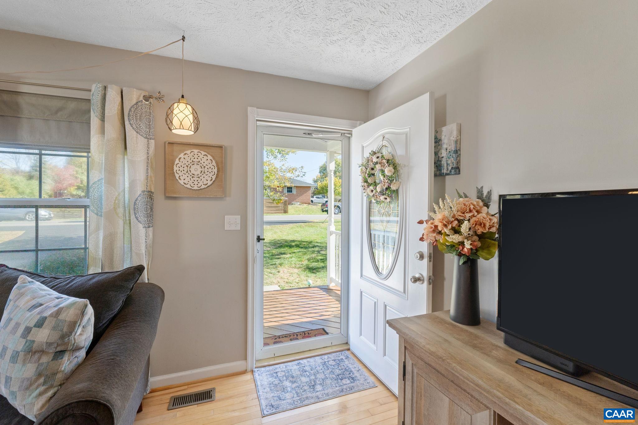 1301 ORCHARD DR