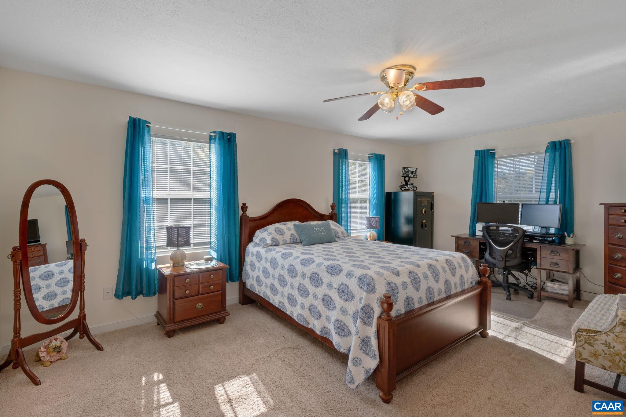 1301 ORCHARD DR