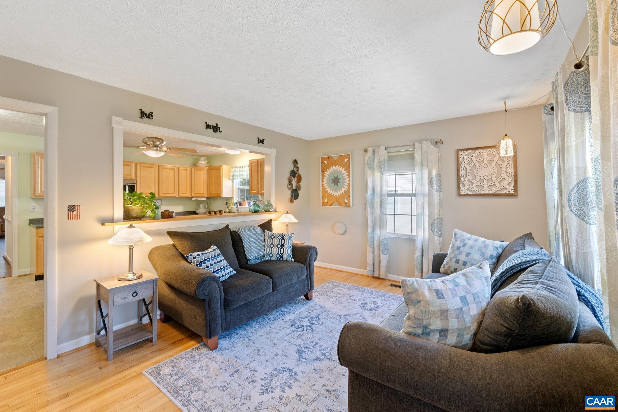 1301 ORCHARD DR