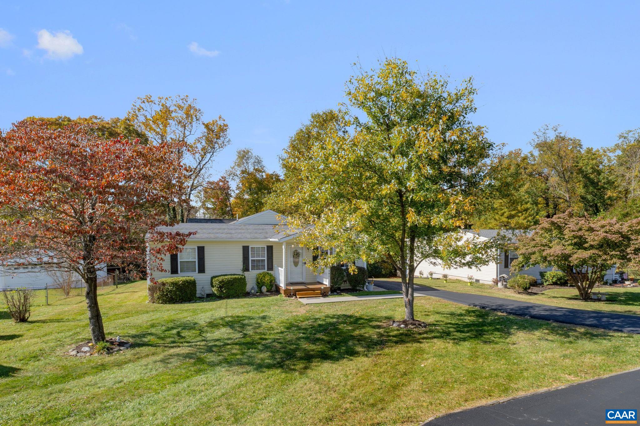 1301 ORCHARD DR