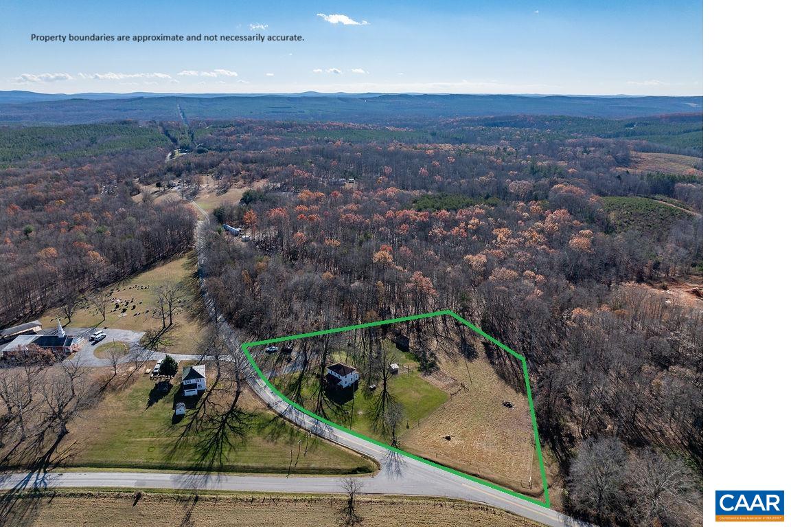 2868 TYE RIVER RD
