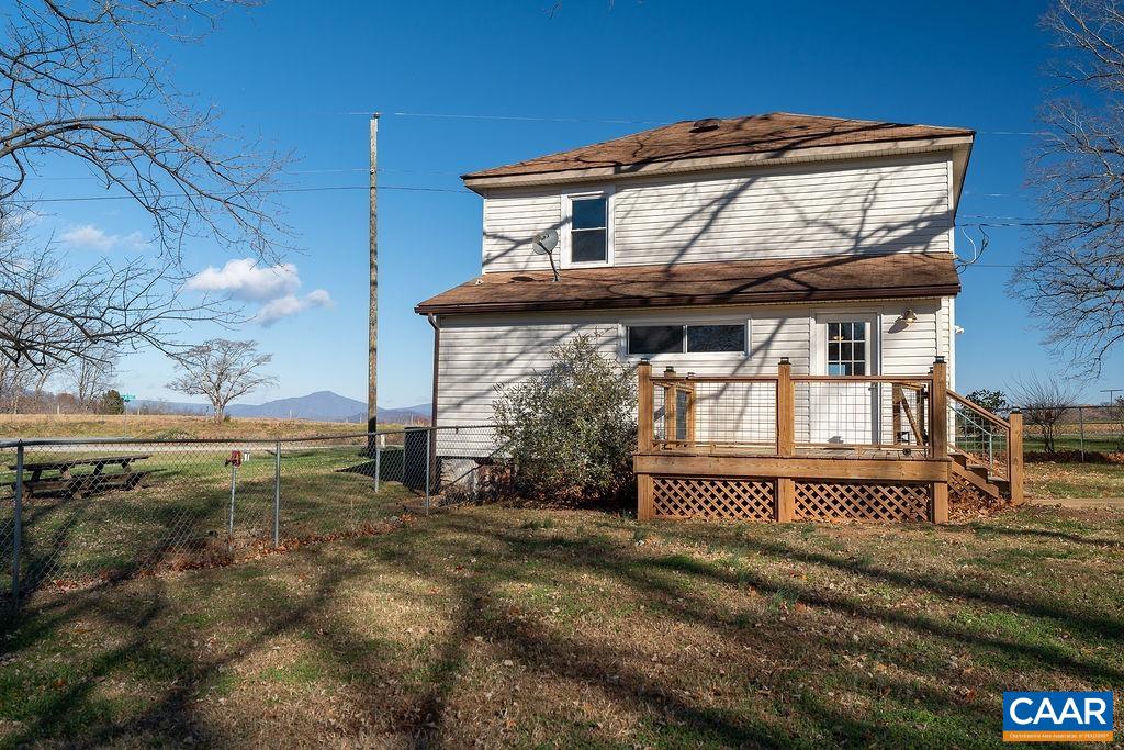 2868 TYE RIVER RD