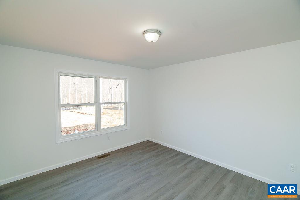 14900 THOMAS NELSON HWY