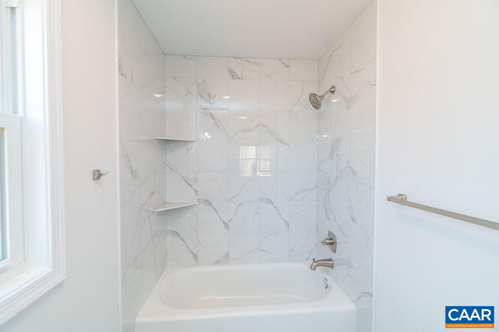 14900 THOMAS NELSON HWY