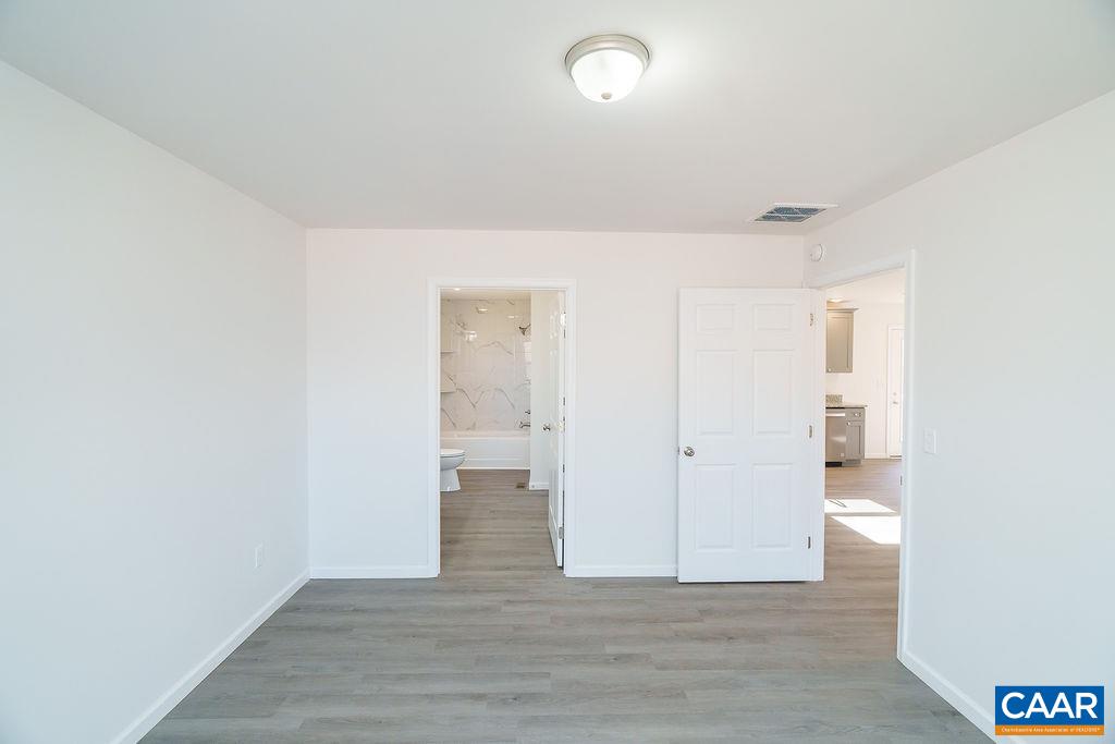 14900 THOMAS NELSON HWY