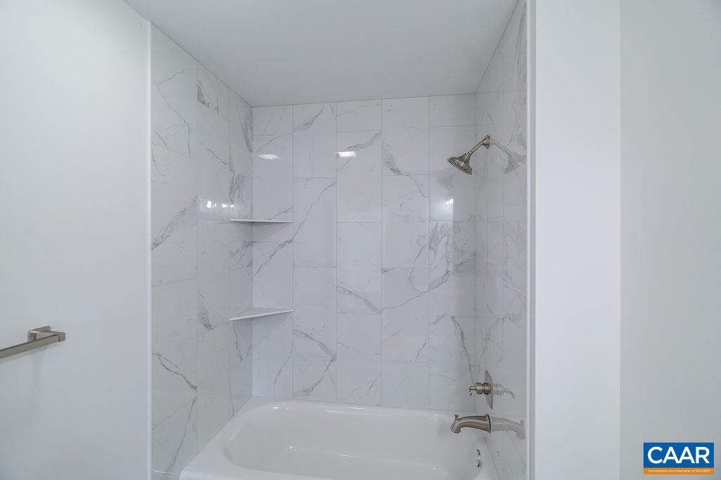 14900 THOMAS NELSON HWY