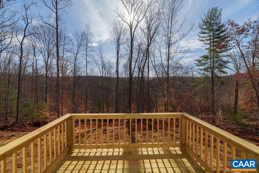 14900 THOMAS NELSON HWY