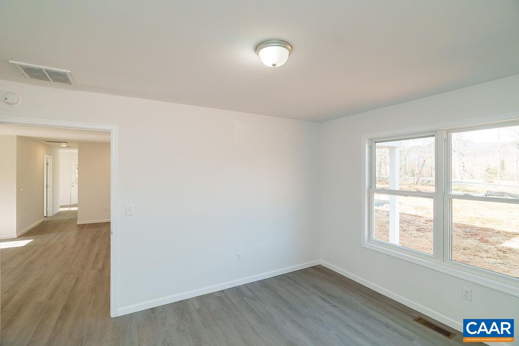 14900 THOMAS NELSON HWY