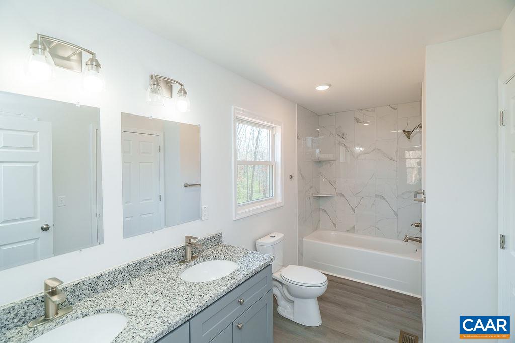 14900 THOMAS NELSON HWY