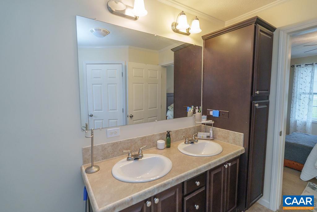 763 FINDLAY MOUNTAIN RD